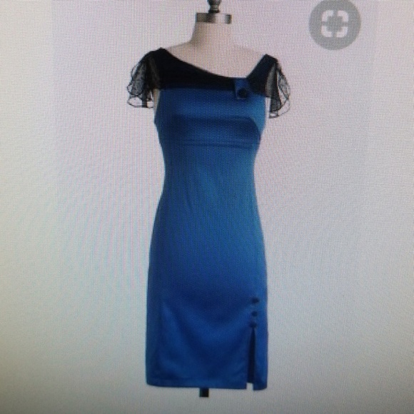 Modcloth Dresses & Skirts - Rock show royalty dress NEW